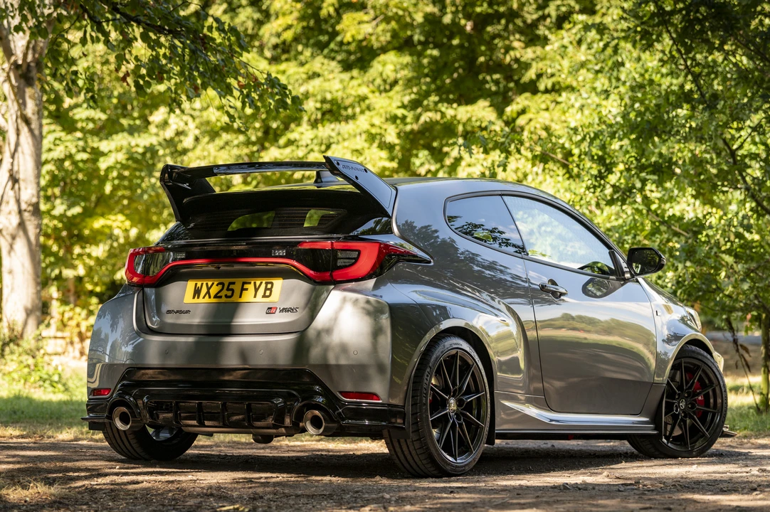 2025 Toyota Yaris - Image 7 of 31