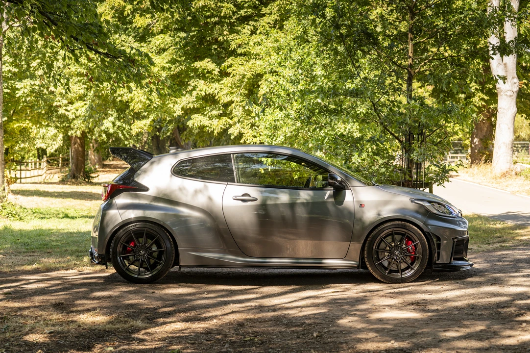 2025 Toyota Yaris - Image 16 of 31