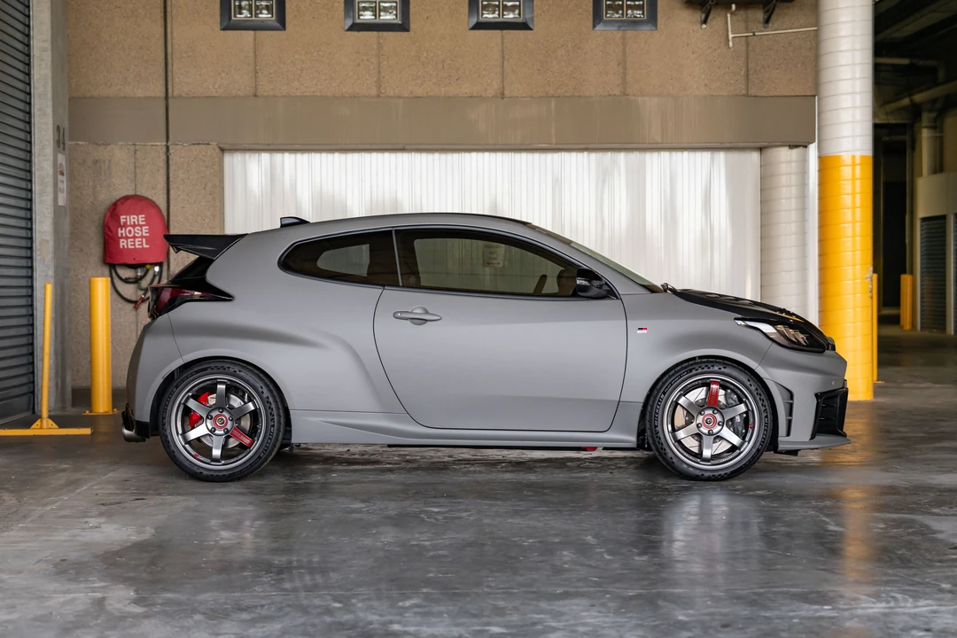 2025 Toyota Yaris - Image 4 of 31