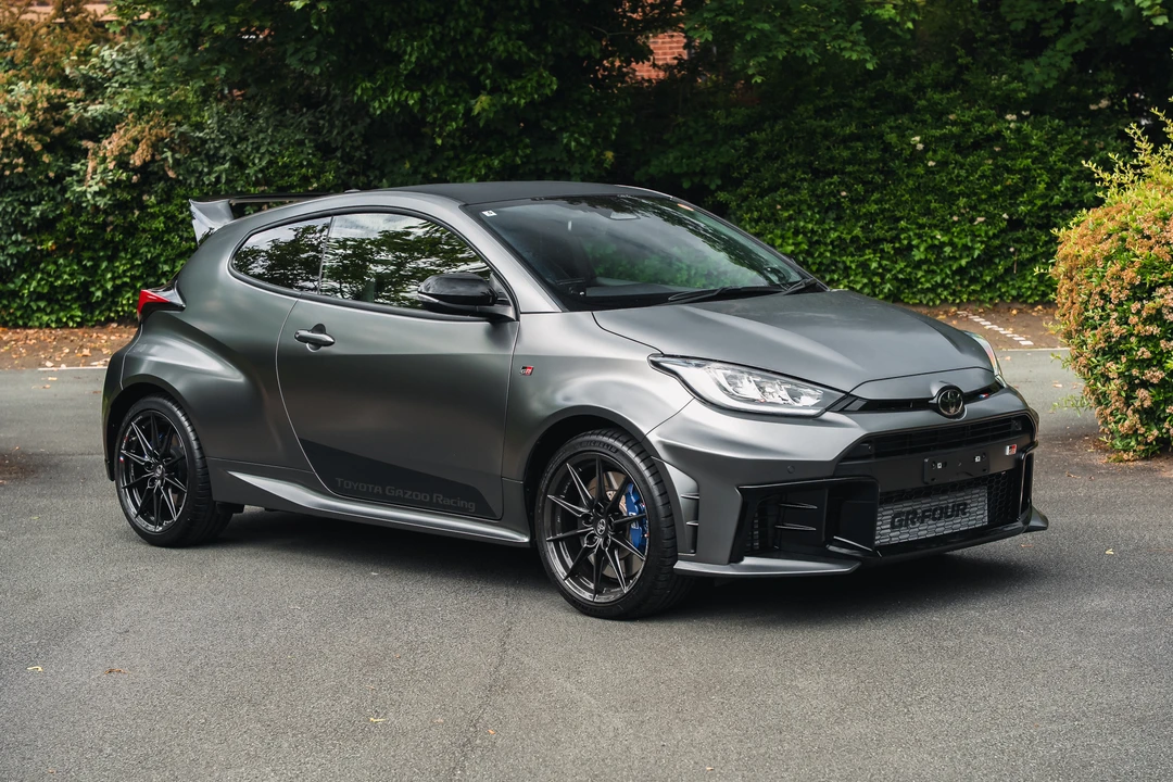 2025 Toyota Yaris - Image 3 of 31