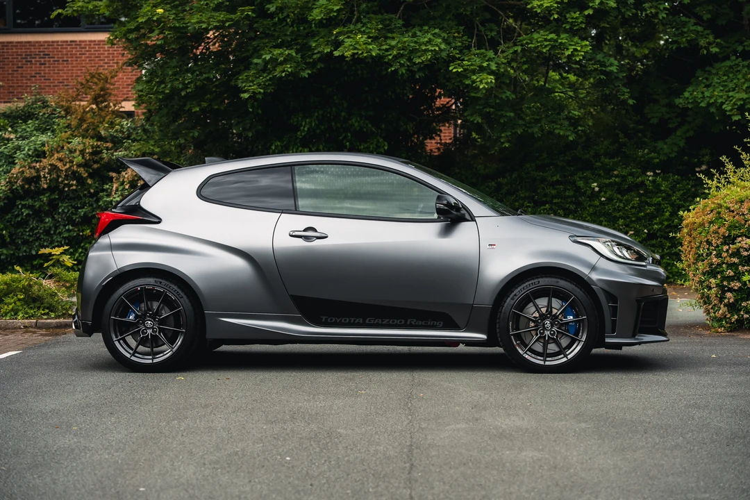 2025 Toyota Yaris - Image 4 of 31