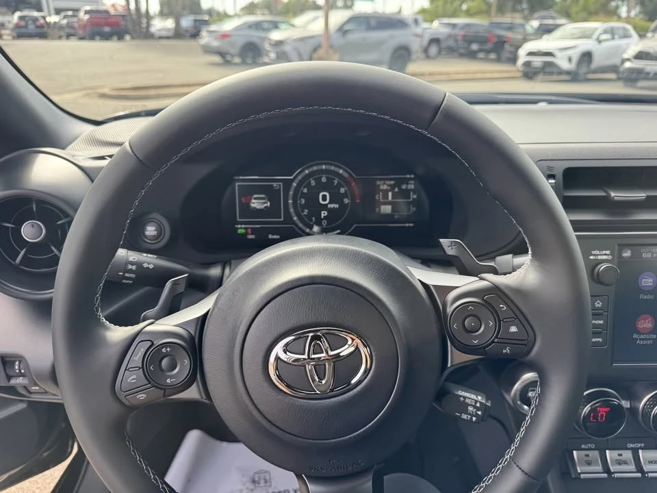 2025 Toyota GR86 2nd Gen - Image 9 of 19