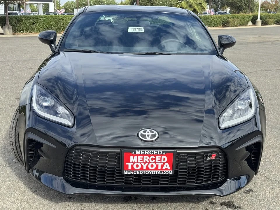 2025 Toyota GR86 2nd Gen - Image 8 of 19