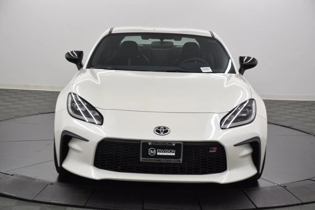 2025 Toyota GR86 2nd Gen - Image 3 of 12