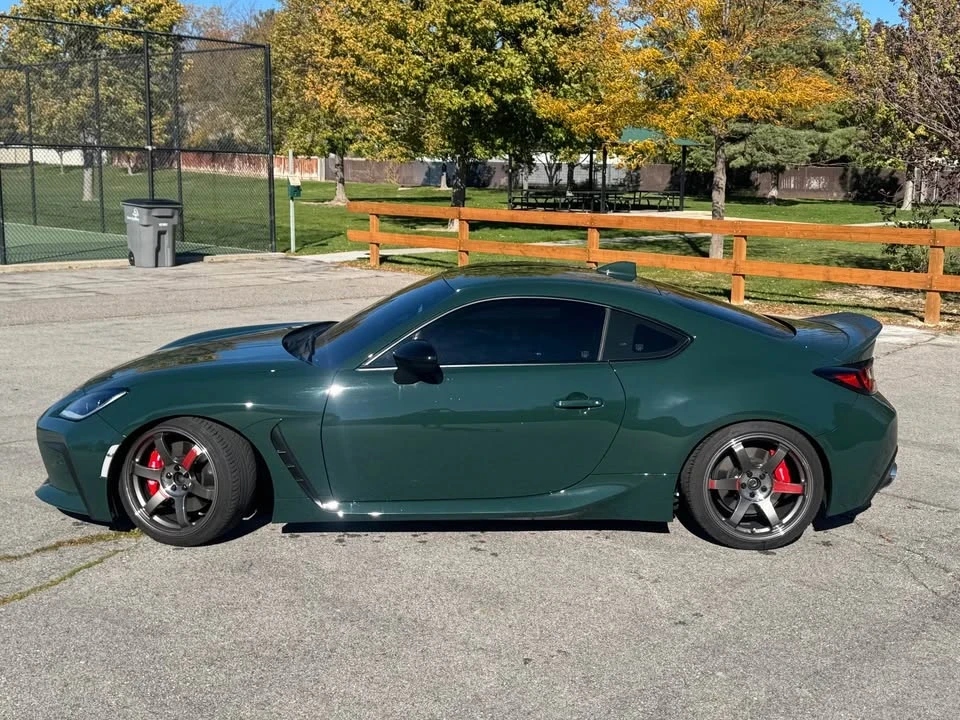 2025 Toyota GR86 2nd Gen - Image 2 of 18
