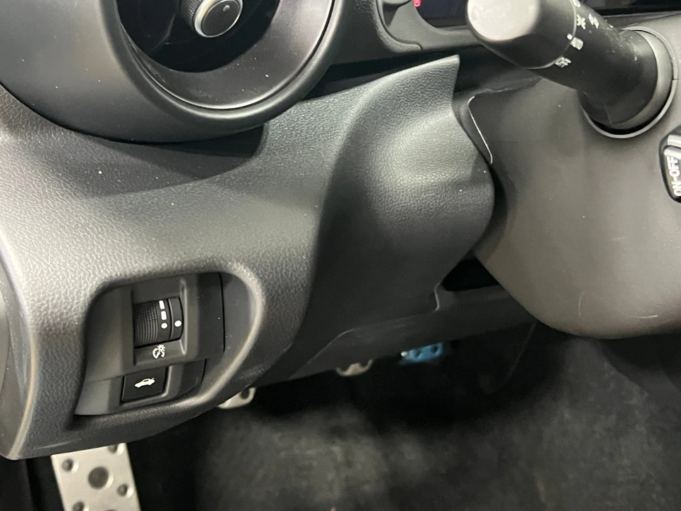 2025 Toyota GR86 2nd Gen - Image 7 of 31