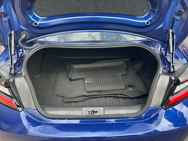 2025 Toyota GR86 2nd Gen - Image 9 of 19