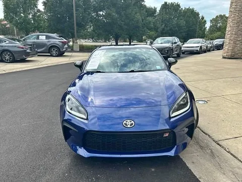 2025 Toyota GR86 Premium