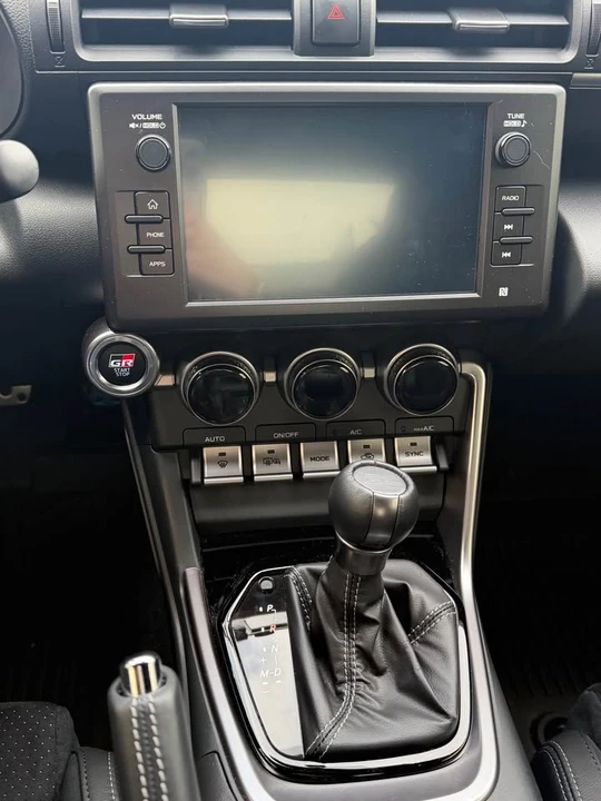 2025 Toyota GR86 2nd Gen - Image 9 of 15