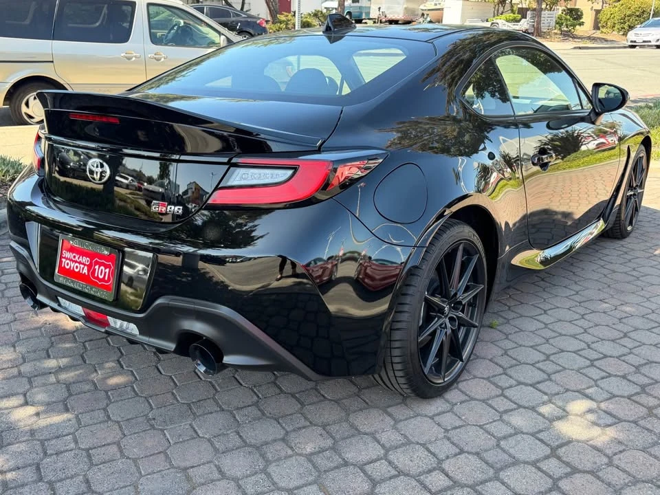 2025 Toyota GR86 2nd Gen - Image 2 of 3