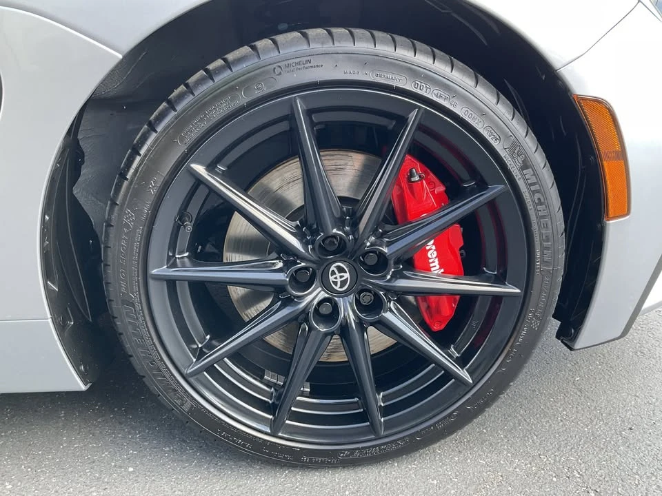 2025 Toyota GR86 2nd Gen - Image 10 of 19