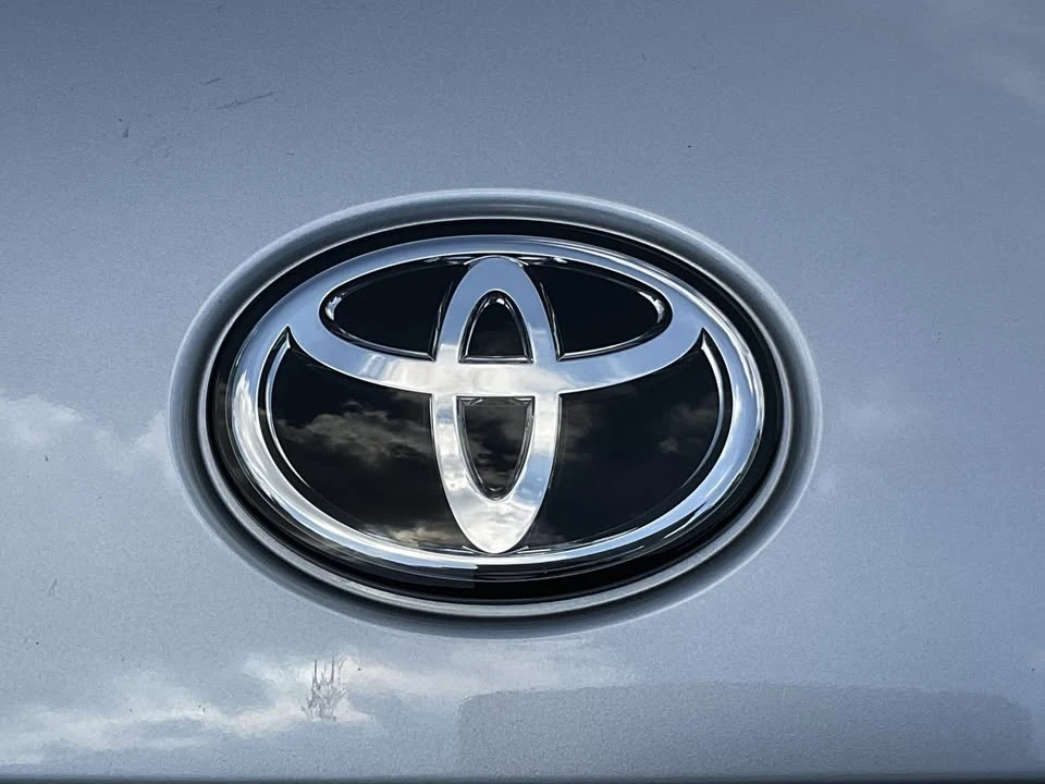 2025 Toyota GR86 2nd Gen - Image 6 of 19