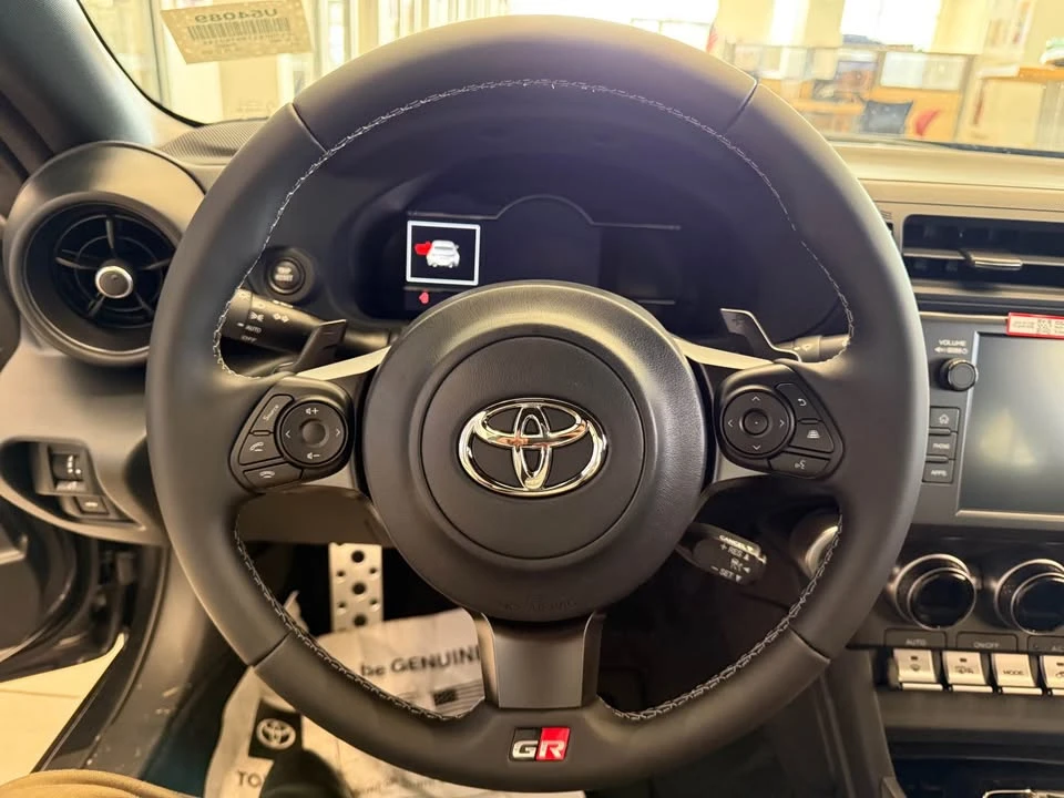 2025 Toyota GR86 2nd Gen - Image 7 of 12