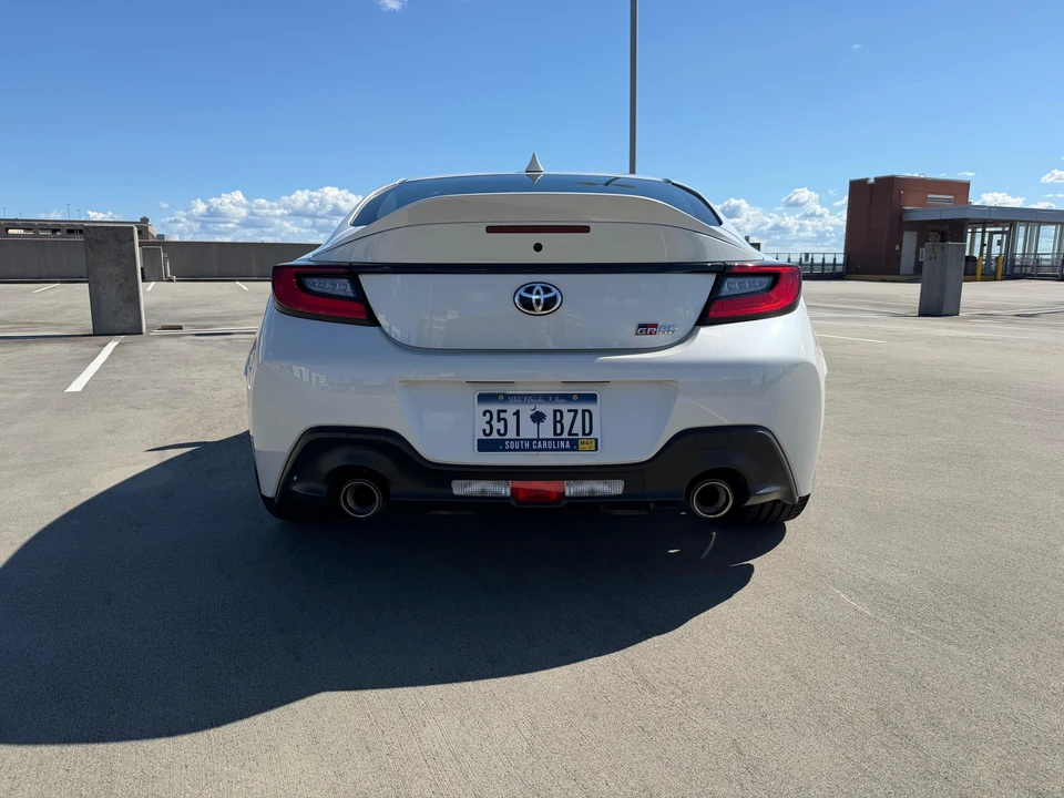 2025 Toyota GR86 2nd Gen - Image 11 of 31