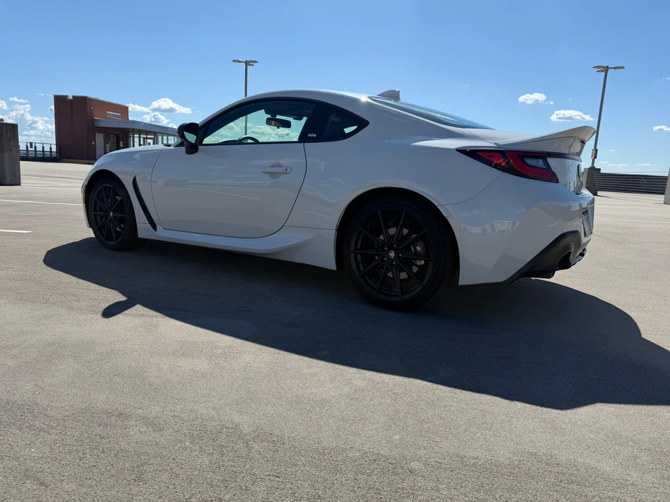 2025 Toyota GR86 2nd Gen - Image 10 of 31