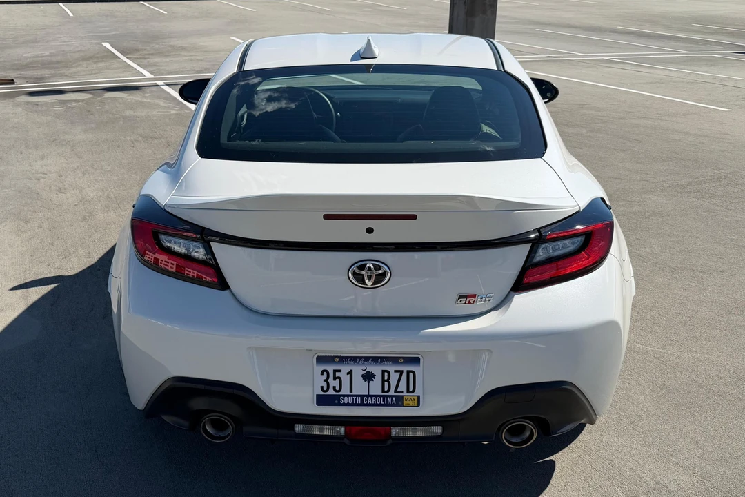 2025 Toyota GR86 2nd Gen - Image 5 of 31