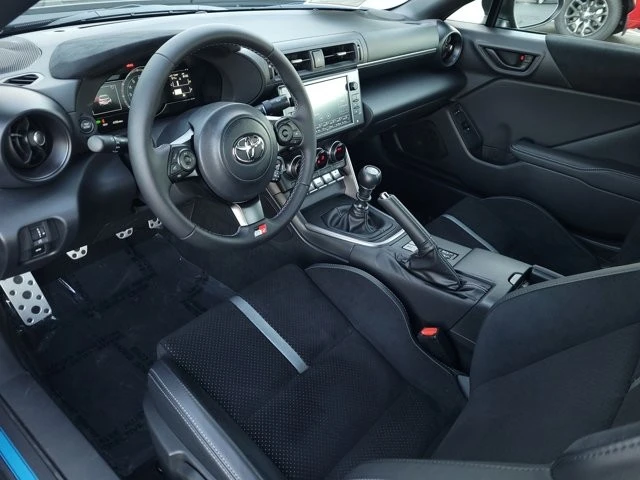 2025 Toyota GR86 2nd Gen - Image 8 of 12