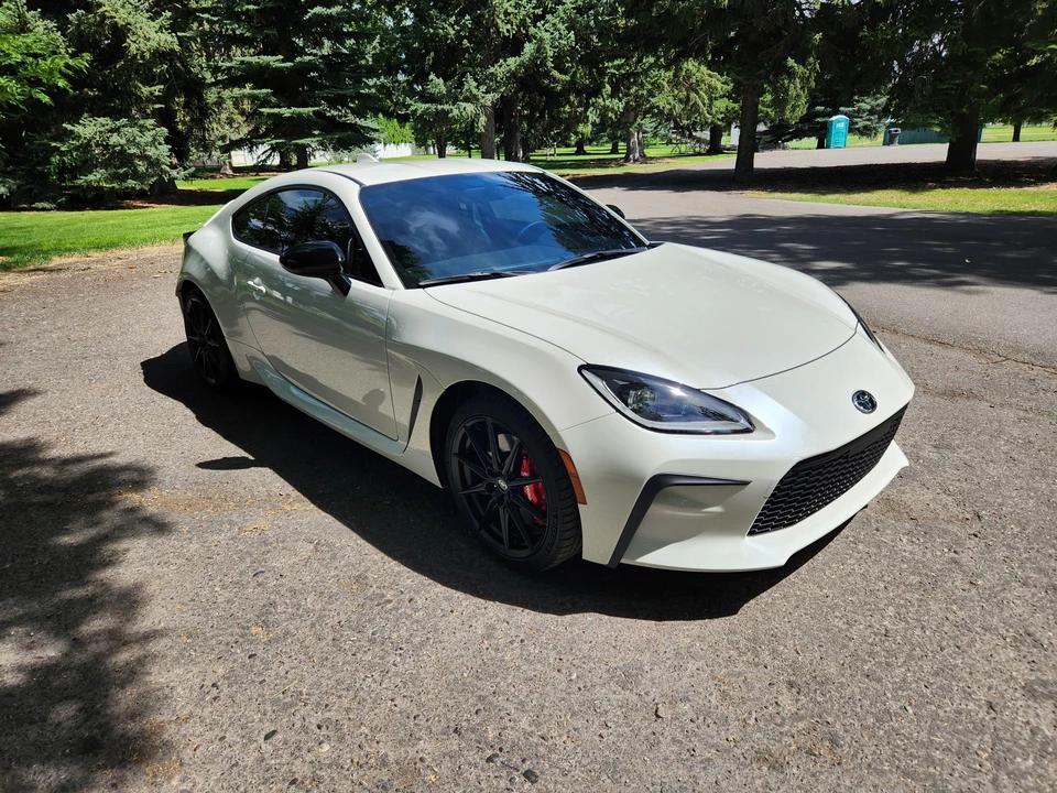 2025 Toyota GR86 2nd Gen - Image 9 of 31
