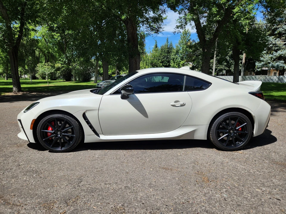 2025 Toyota GR86 2nd Gen - Image 6 of 31