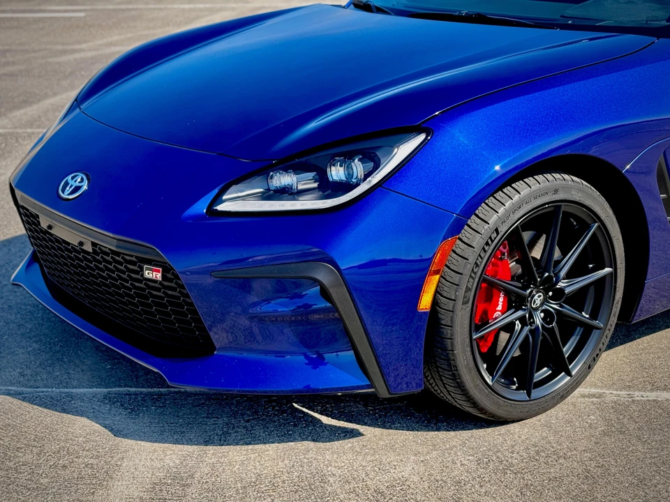 2025 Toyota GR86 2nd Gen - Image 18 of 31