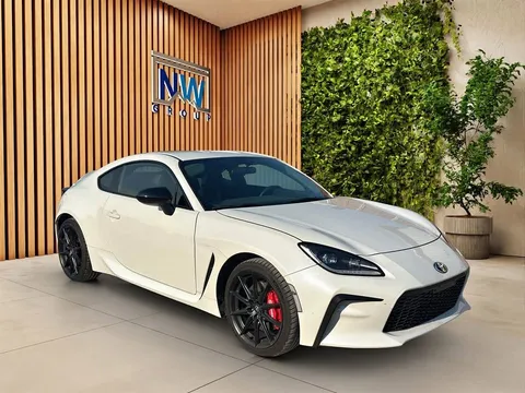 2025 Toyota GR86 Premium