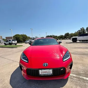 2025 Toyota GR86 Premium