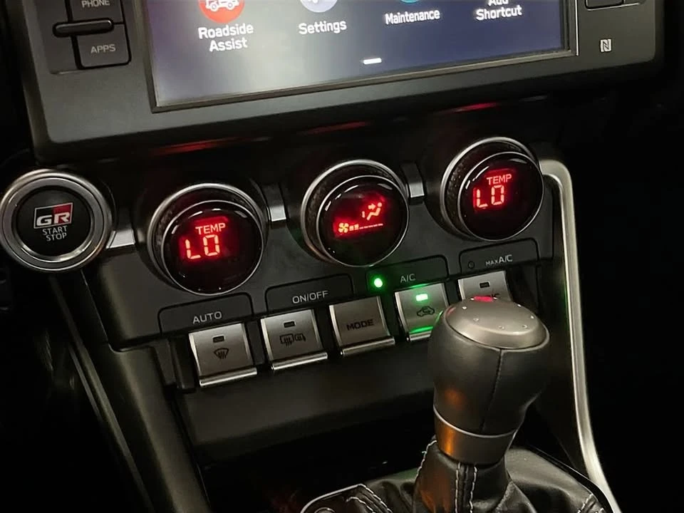 2025 Toyota GR86 2nd Gen - Image 15 of 20
