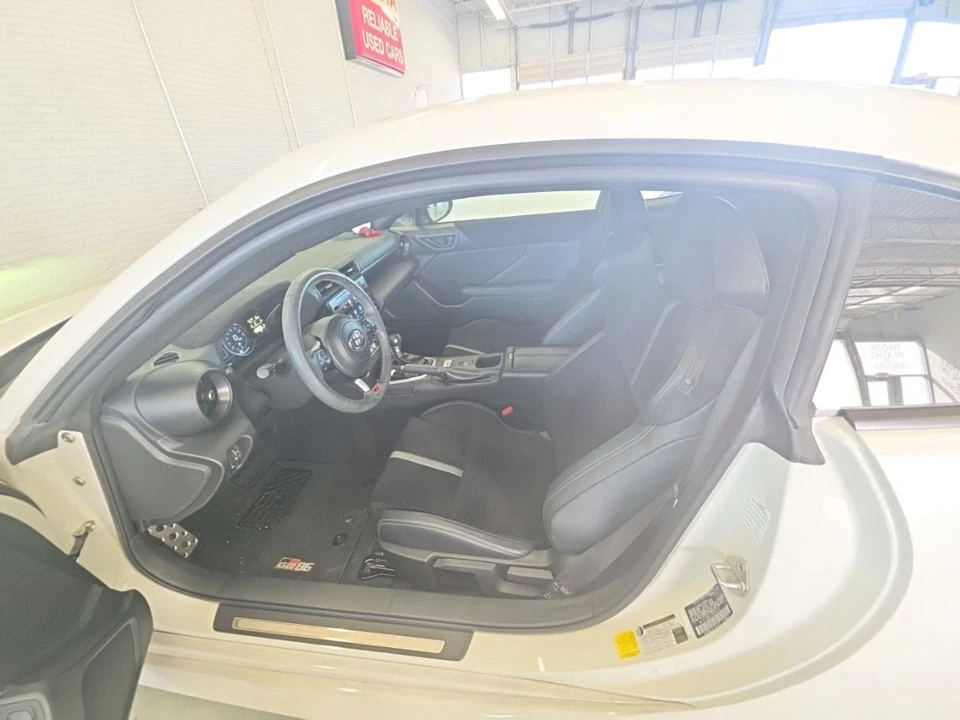 2025 Toyota GR86 2nd Gen - Image 9 of 13