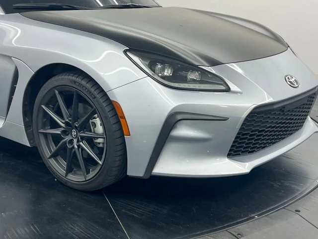 2025 Toyota GR86 2nd Gen - Image 8 of 13