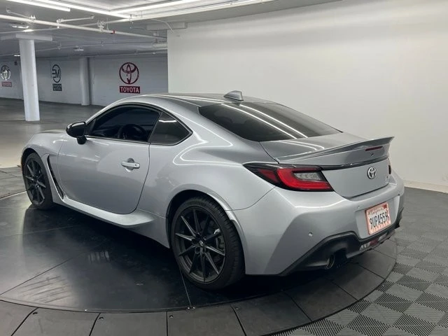 2025 Toyota GR86 2nd Gen - Image 4 of 13