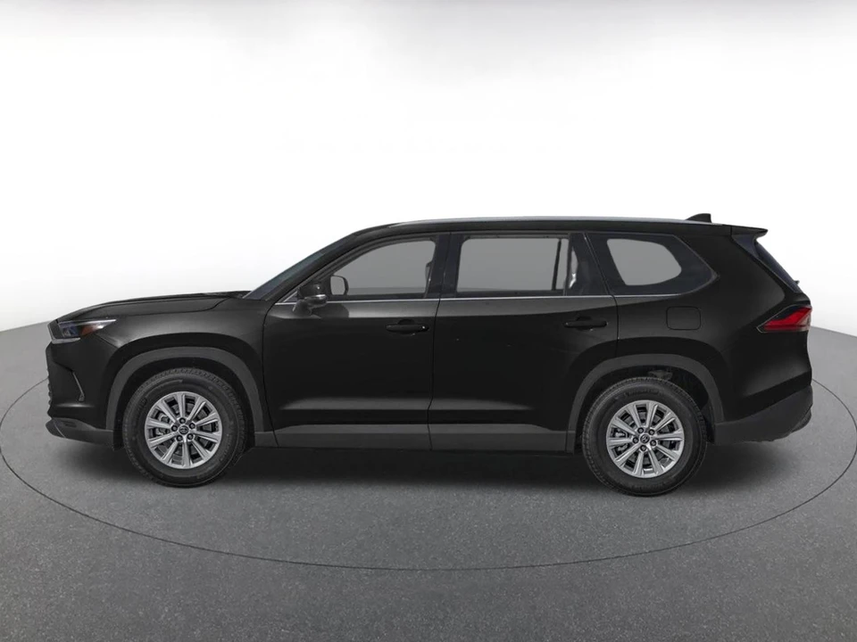 2025 Toyota Highlander - Image 3 of 15