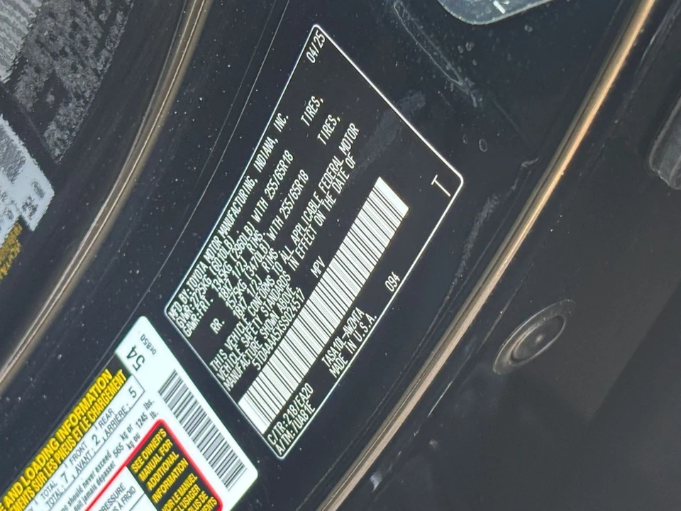 2025 Toyota Highlander - Image 27 of 31