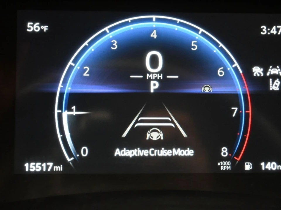 2025 Toyota Highlander - Image 16 of 21