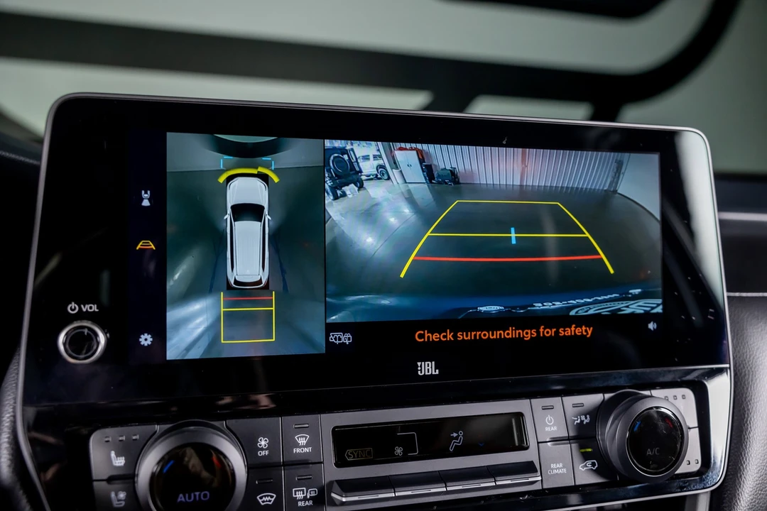 2025 Toyota Highlander - Image 12 of 12