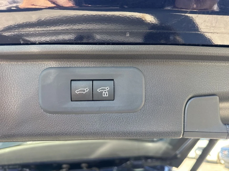 2025 Toyota Highlander - Image 30 of 31