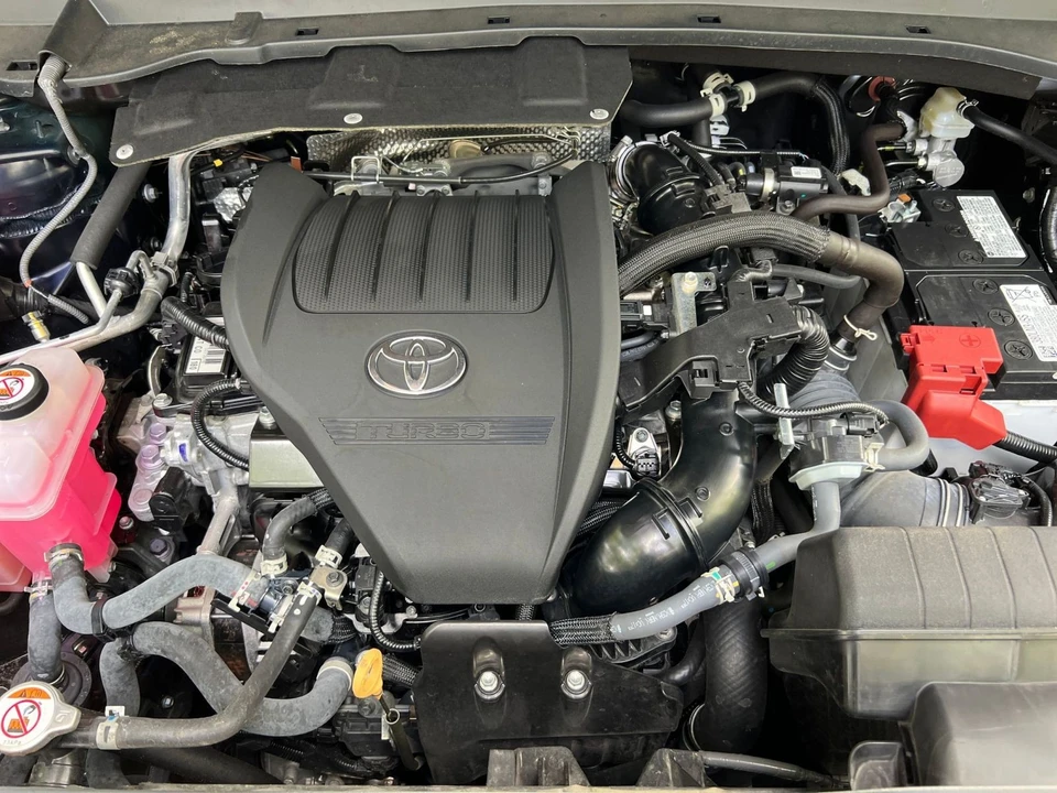 2025 Toyota Highlander - Image 31 of 31