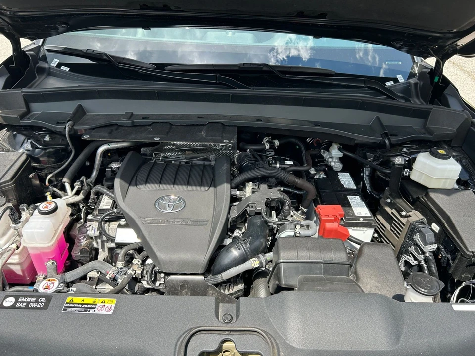 2025 Toyota Highlander - Image 30 of 31