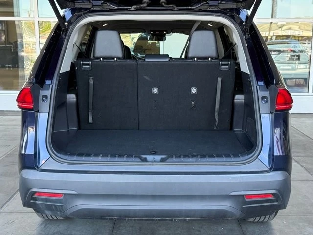 2025 Toyota Highlander - Image 14 of 31