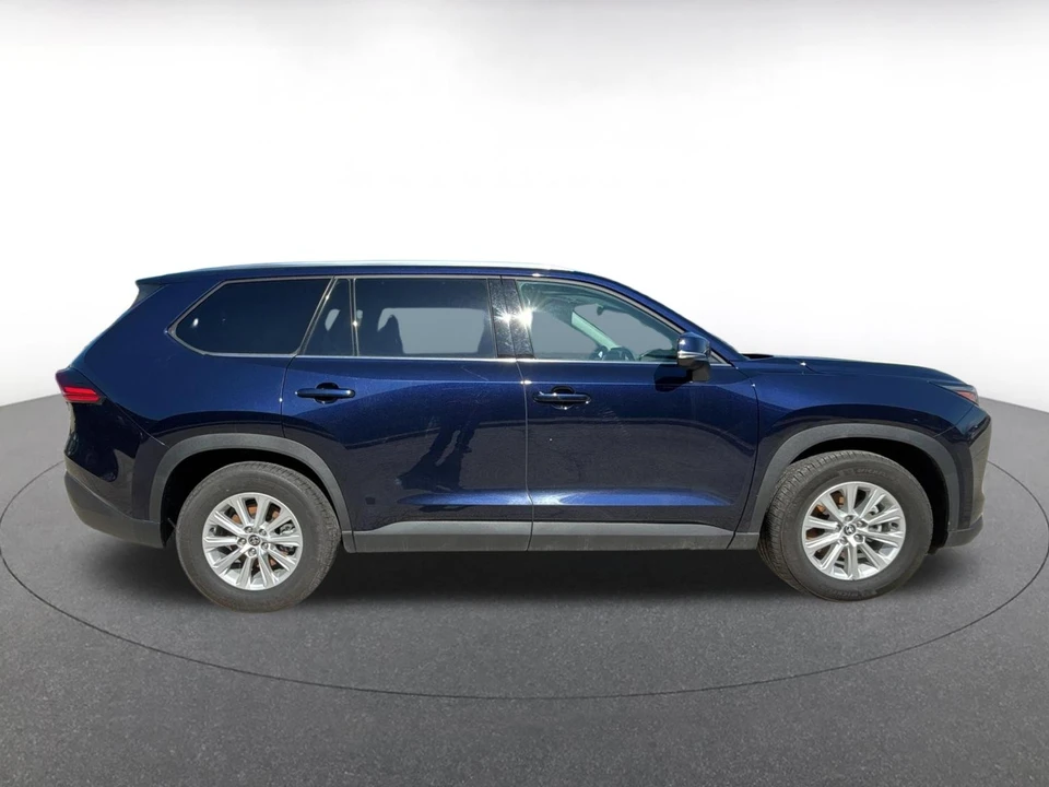 2025 Toyota Highlander - Image 6 of 6