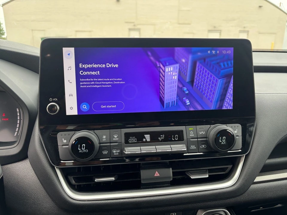 2025 Toyota - Image 18 of 31
