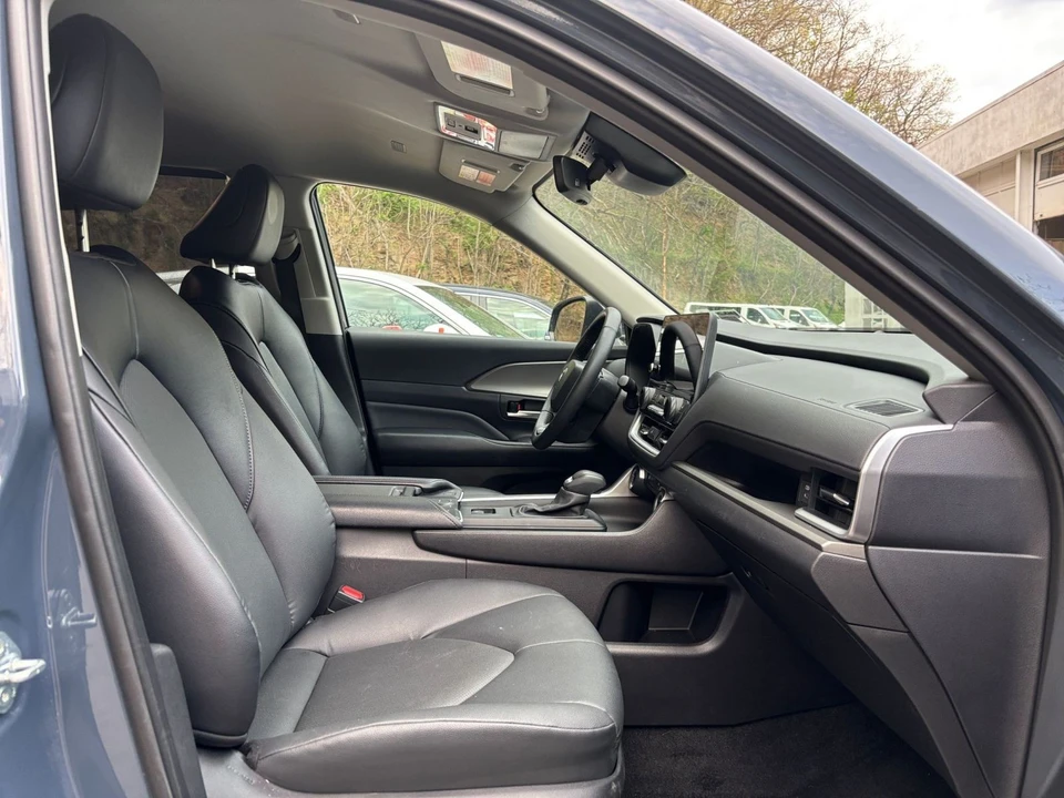 2025 Toyota Highlander - Image 27 of 31
