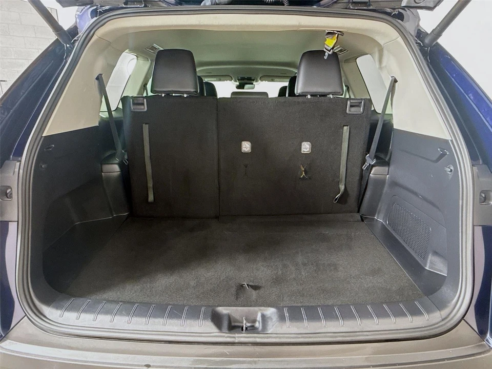 2025 Toyota Highlander - Image 21 of 21