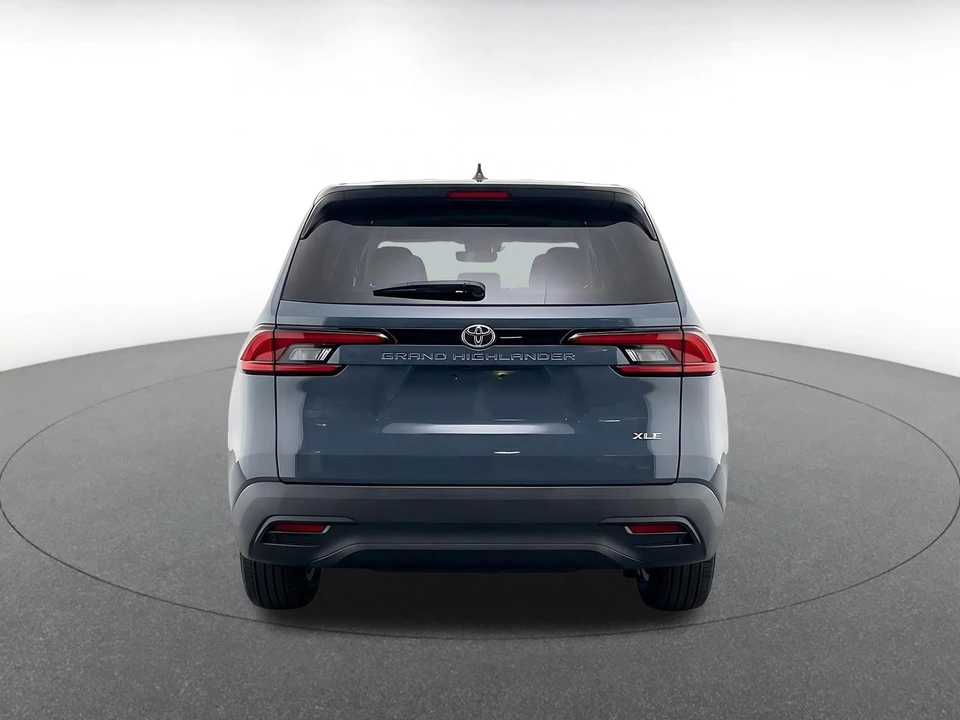 2025 Toyota - Image 7 of 18