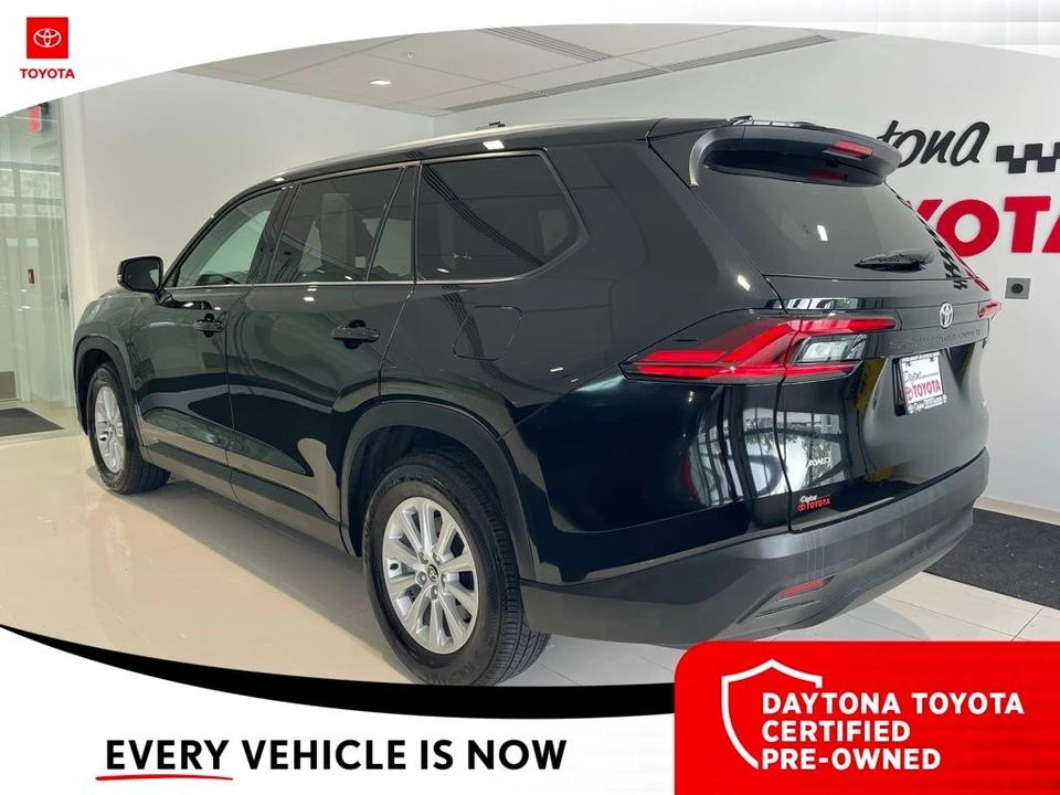 2025 Toyota Highlander - Image 12 of 12