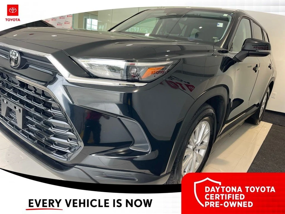 2025 Toyota Highlander - Image 5 of 12