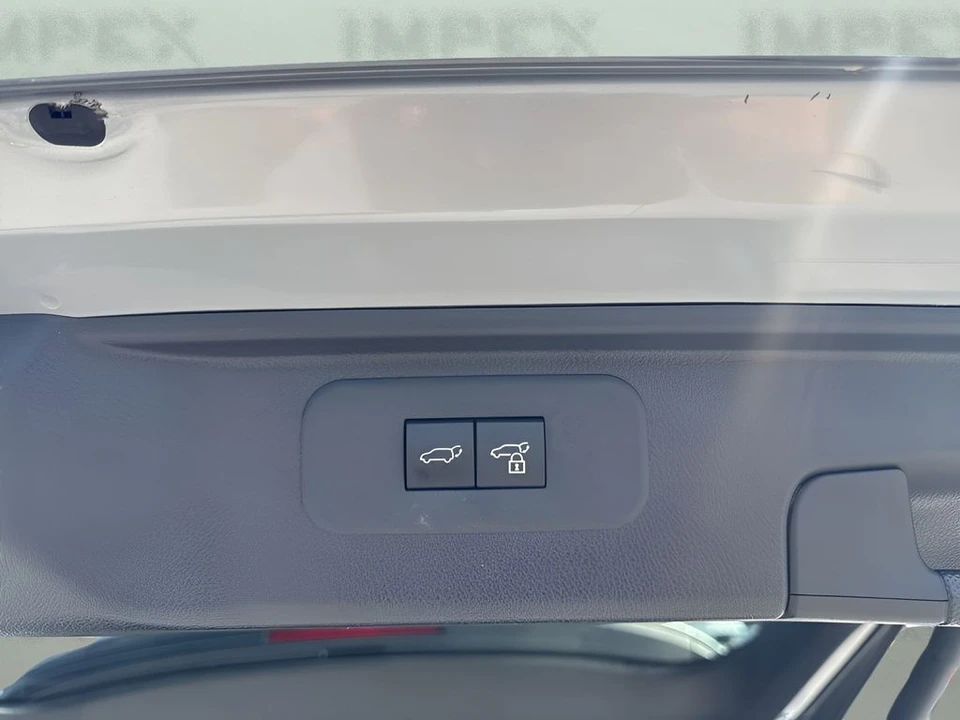 2025 Toyota Highlander - Image 30 of 31