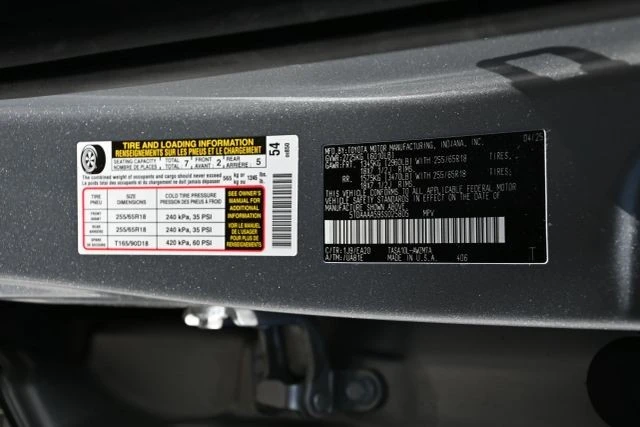 2025 Toyota Highlander - Image 16 of 16