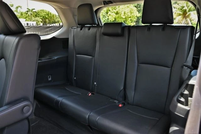 2025 Toyota Highlander - Image 19 of 21