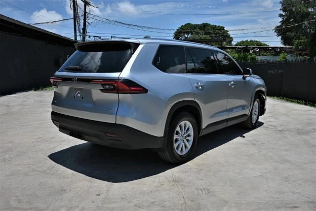 2025 Toyota Highlander - Image 5 of 20