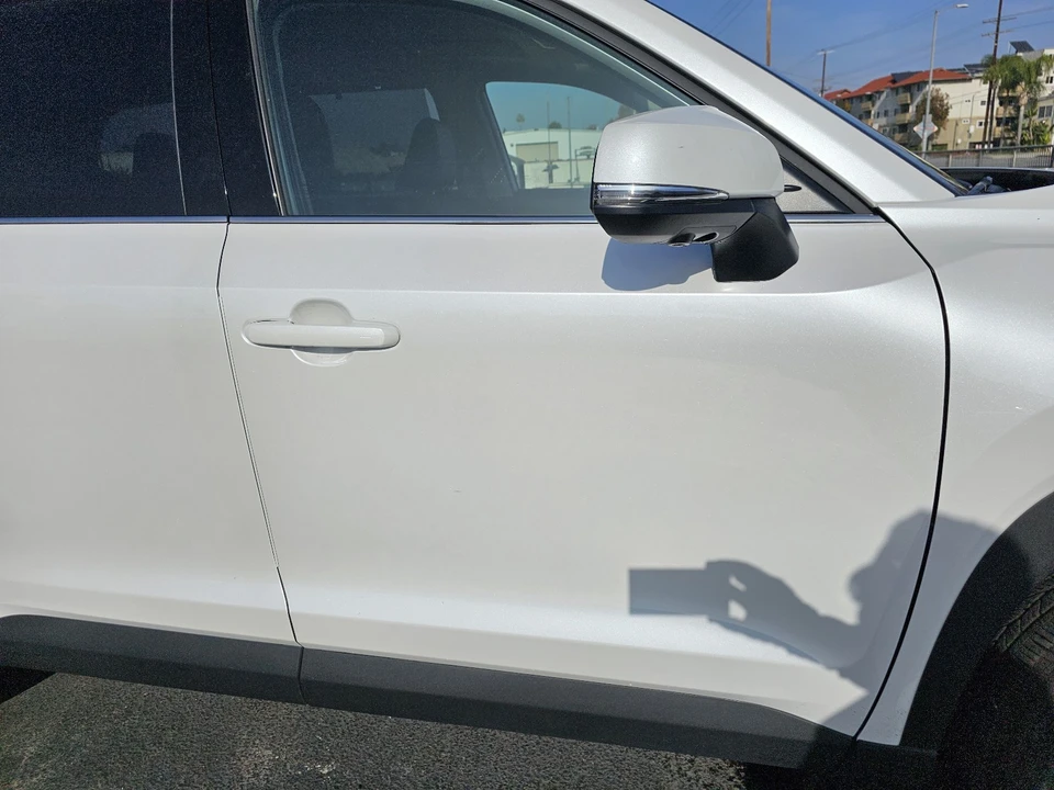 2025 Toyota Highlander - Image 20 of 21